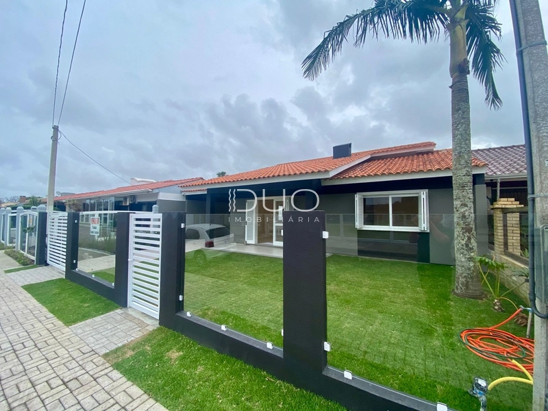 CASA EM XANGRI-LÁ: 3ª foto da galeria de imagens do imóvel