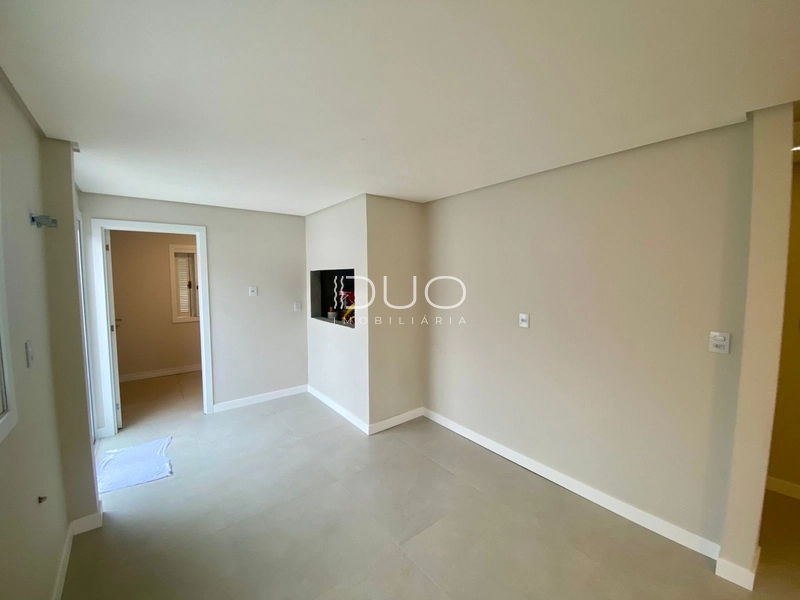 CASA EM XANGRI-LÁ: 9ª foto da galeria de imagens do imóvel