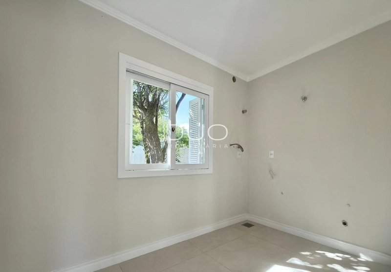 CASA EM XANGRI-LÁ: 11ª foto da galeria de imagens do imóvel