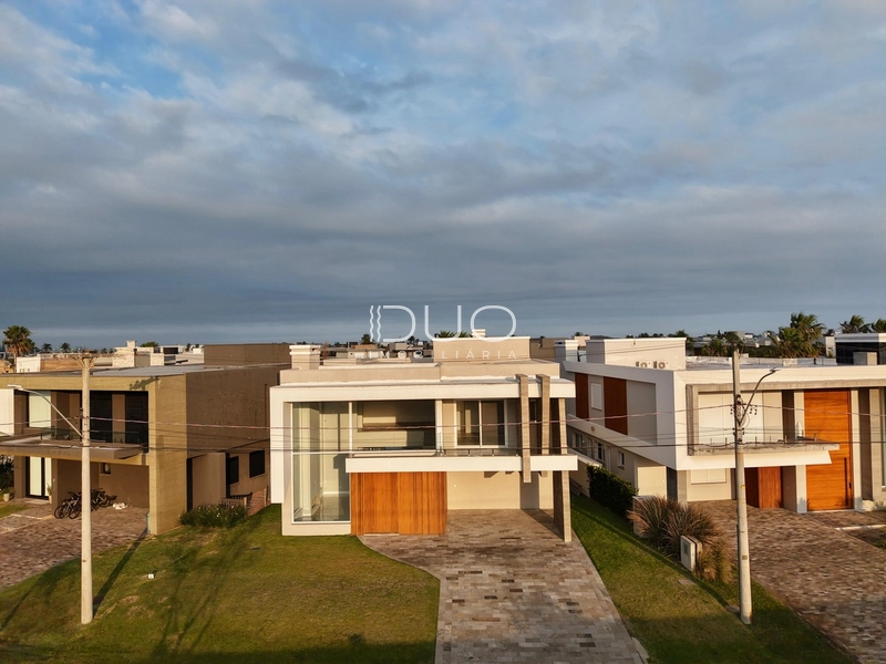 CASA NO CONDOMÍNIO ENSEADA EM XANGRI-LÁ: 29ª foto da galeria de imagens do imóvel