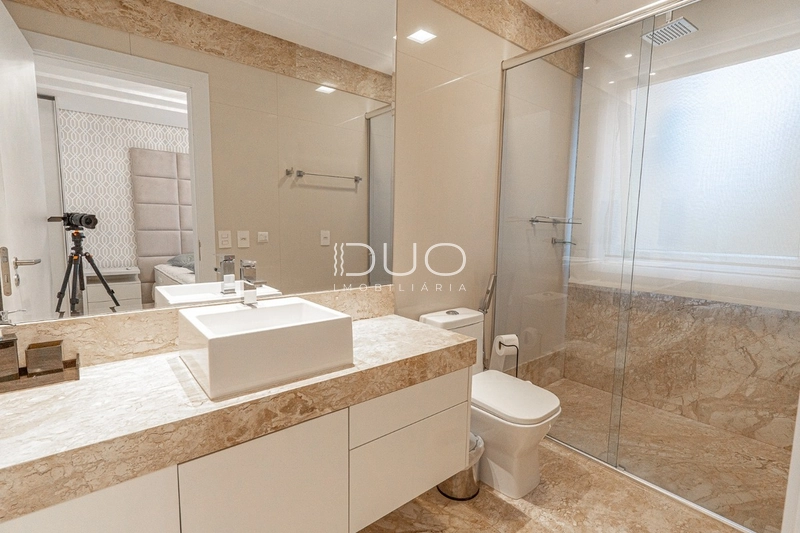 SOBRADO NO CONDOMÍNIO ENSEADA LAGOS EM XANGRI-LÁ: 47ª foto da galeria de imagens do imóvel