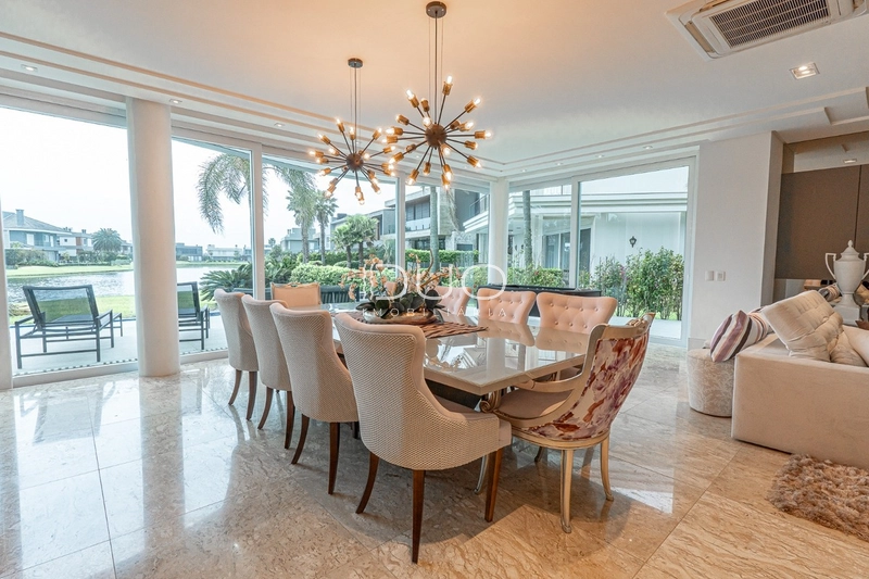 SOBRADO NO CONDOMÍNIO ENSEADA LAGOS EM XANGRI-LÁ: 14ª foto da galeria de imagens do imóvel