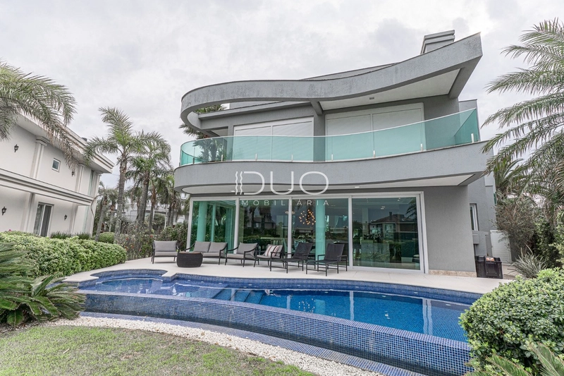 SOBRADO NO CONDOMÍNIO ENSEADA LAGOS EM XANGRI-LÁ: 25ª foto da galeria de imagens do imóvel