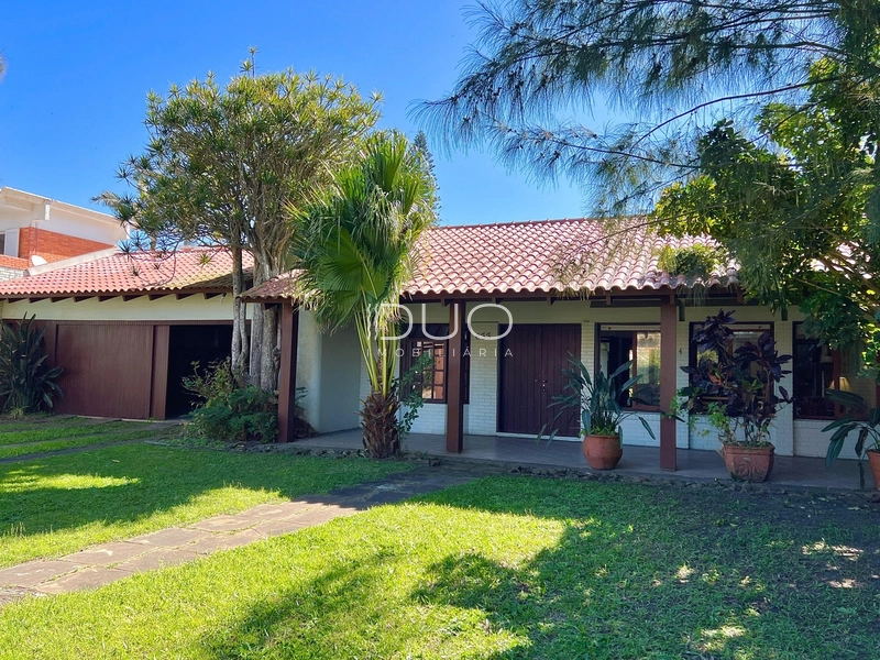 CASA NA PRAIA DE ATLÂNTIDA , XANGRI-LÁ: 1ª foto da galeria de imagens do imóvel