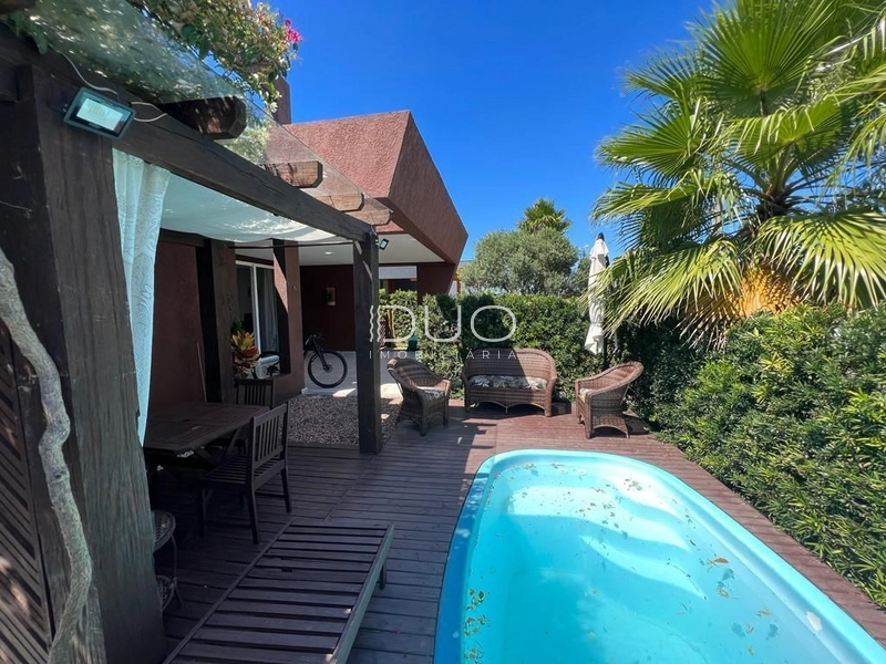 CASA NO CONDOMÍNIO DUBAI RESORT EM CAPÃO DA CANOA