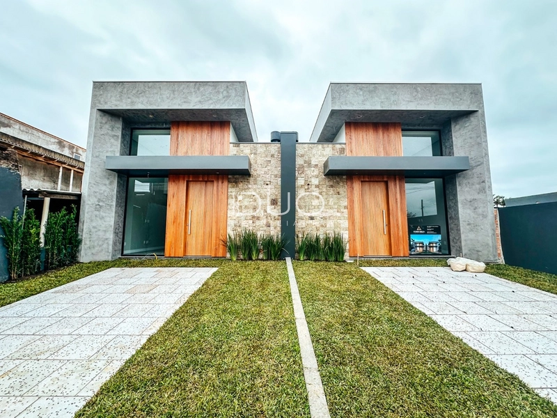 CASA 03 DORMITÓRIOS EM RAINHA DO MAR - XANGRI-LÁ: 2ª foto da galeria de imagens do imóvel