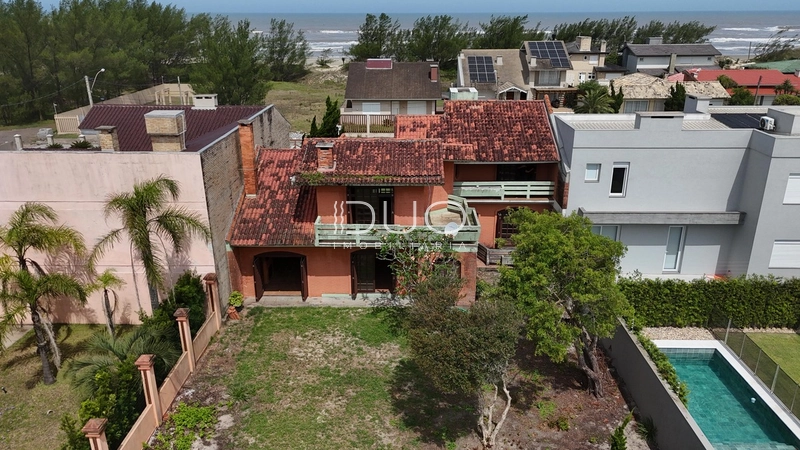 CASA EM XANGRI-LÁ: 47ª foto da galeria de imagens do imóvel