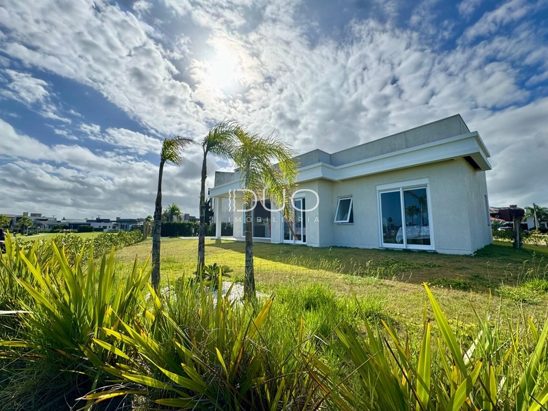 CASA NO CONDOMÍNIO RIVIERA EM XANGRI-LÁ: 30ª foto da galeria de imagens do imóvel