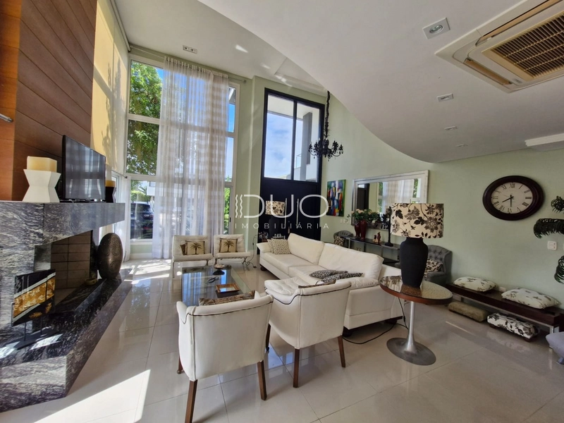 CASA NO CONDOMÍNIO BOSQUES DE ATLÂNTIDA: 4ª foto da galeria de imagens do imóvel