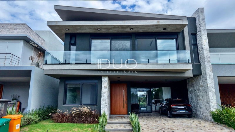 SOBRADO NO CONDOMÍNIO CAPÃO ILHAS RESORT