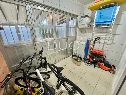 CASA EM XANGRI-LÁ: 10ª foto da galeria de imagens do imóvel