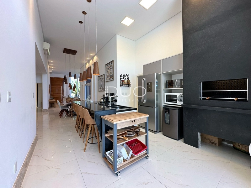 CASA NO CONDOMÍNIO RIVIERA EM XANGRI-LÁ: 10ª foto da galeria de imagens do imóvel