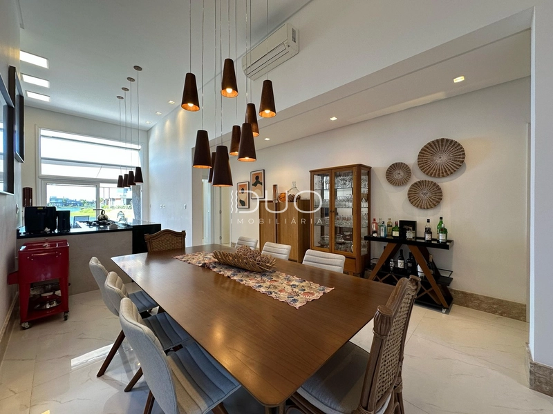 CASA NO CONDOMÍNIO RIVIERA EM XANGRI-LÁ: 5ª foto da galeria de imagens do imóvel