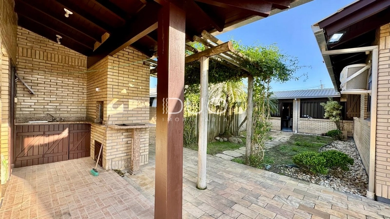 SOBRADO EM XANGRI-LÁ: 13ª foto da galeria de imagens do imóvel