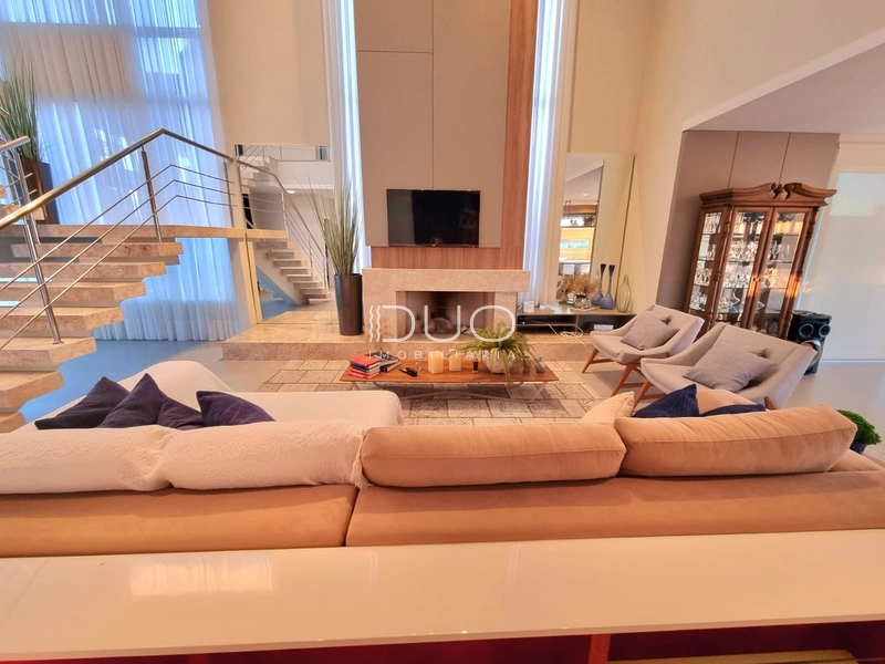 CASA NO CONDOMÍNIO RIVIEIRA EM XANGRI-LÁ: 5ª foto da galeria de imagens do imóvel