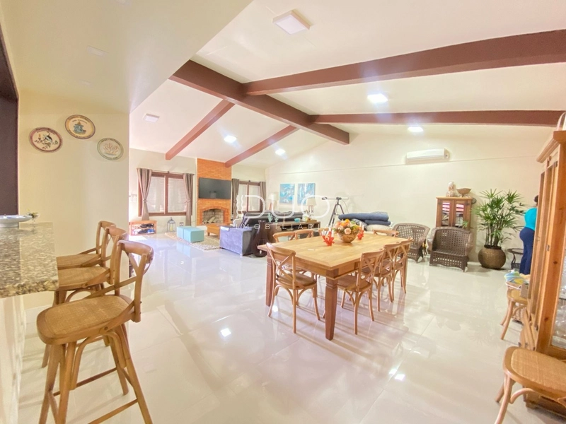 CASA EM XANGRI-LÁ: 11ª foto da galeria de imagens do imóvel