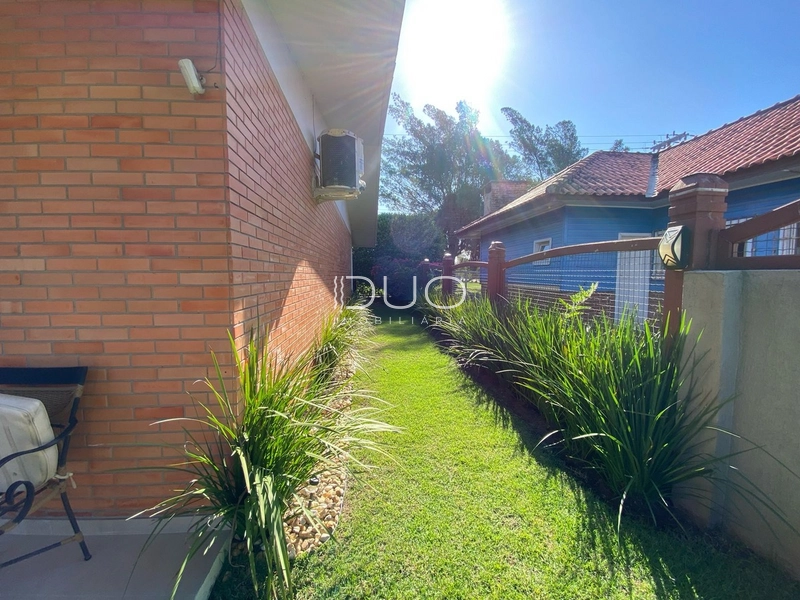 CASA EM XANGRI-LÁ: 39ª foto da galeria de imagens do imóvel