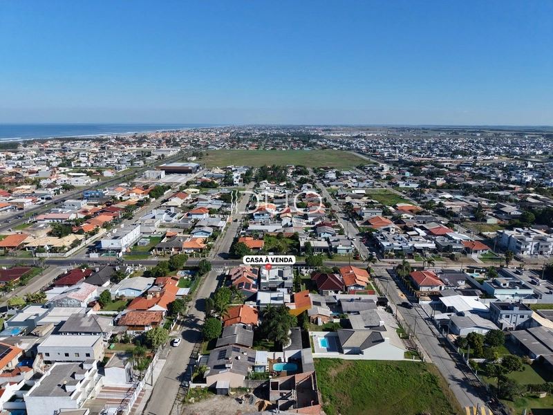 CASA NO CENTRO DE XANGRI-LÁ FINAMENTE MOBILIADA, À VENDA !: 24ª foto da galeria de imagens do imóvel