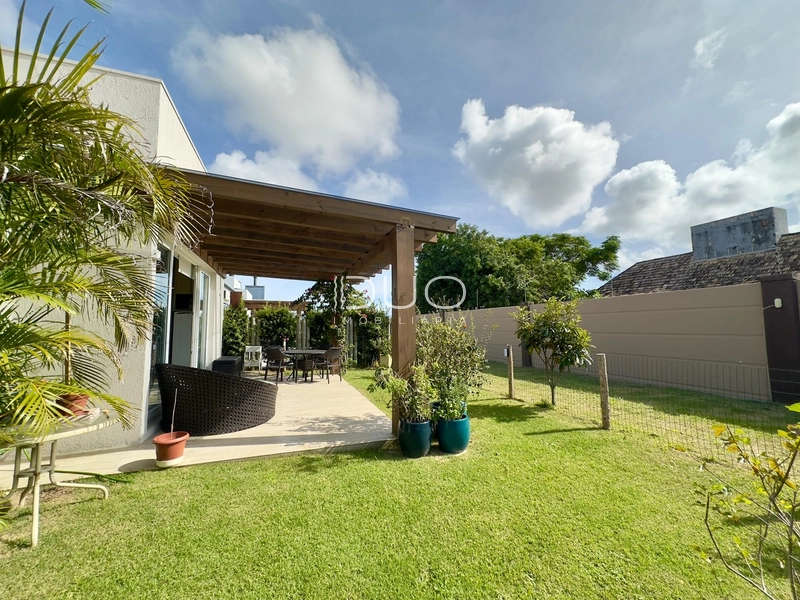CASA NO CONDOMÍNIO RIVIERA EM XANGRI-LÁ: 11ª foto da galeria de imagens do imóvel