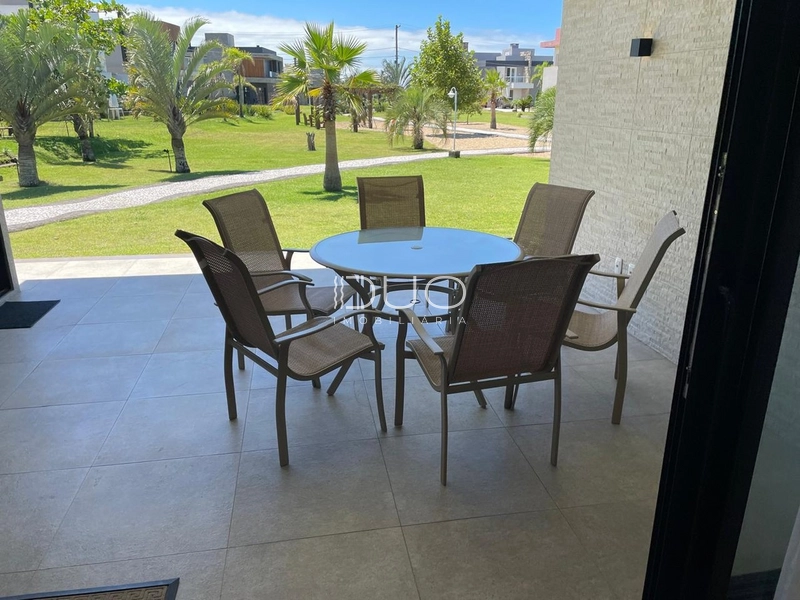 CASA NO CONDOMÍNIO RIVIERA EM XANGRI-LÁ: 28ª foto da galeria de imagens do imóvel