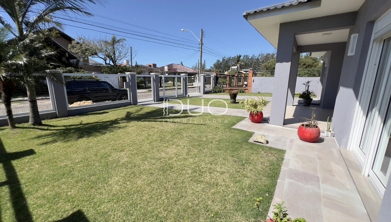CASA EM XANGRI-LÁ: 6ª foto da galeria de imagens do imóvel