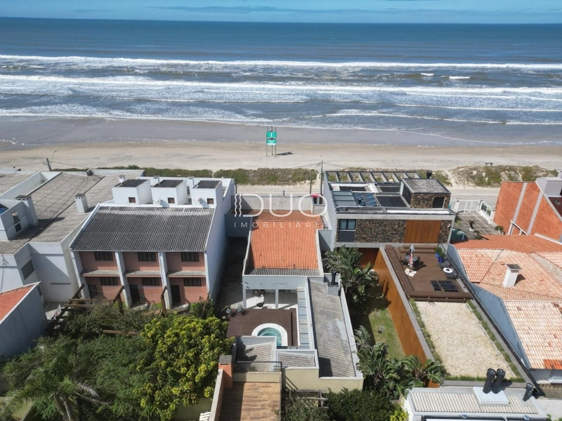 SOBRADO EM XANGRI-LÁ: 34ª foto da galeria de imagens do imóvel