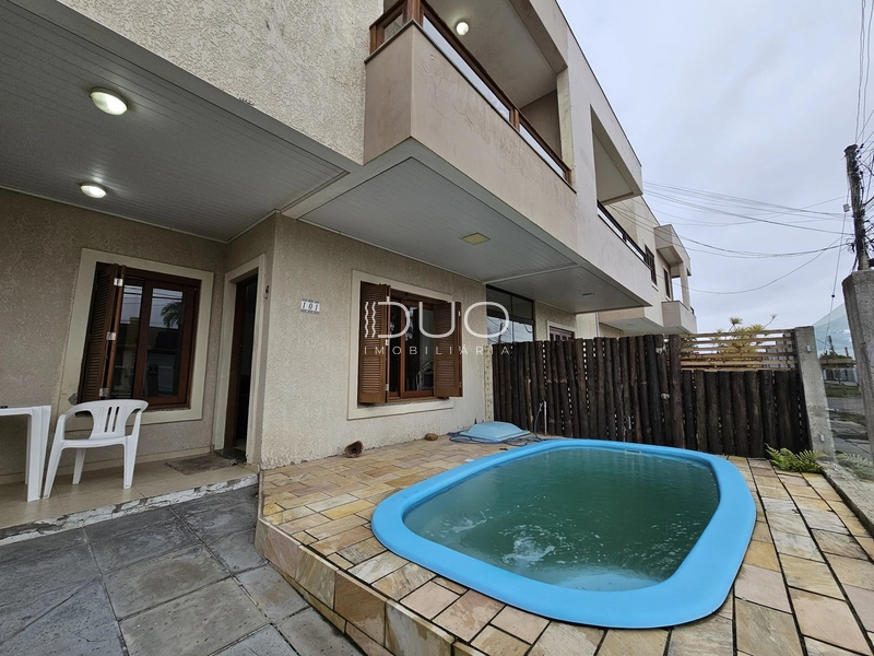 DUPLEX EM XANGRI-LÁ: 2ª foto da galeria de imagens do imóvel