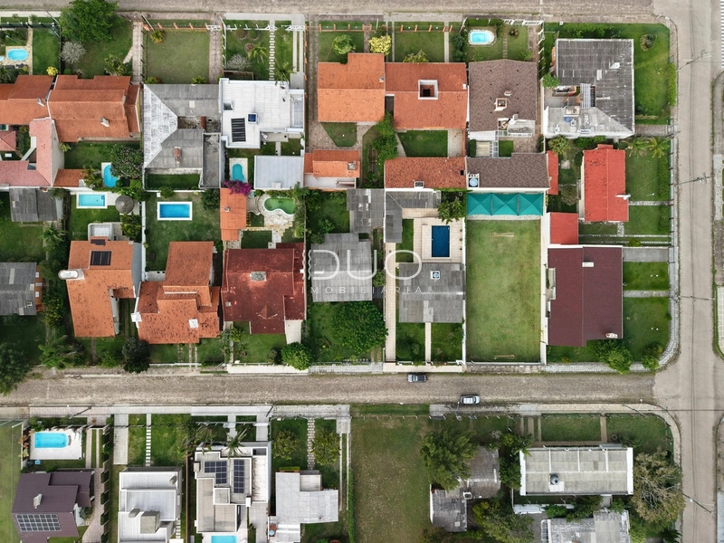 CASA EM XANGRI-LÁ: 29ª foto da galeria de imagens do imóvel