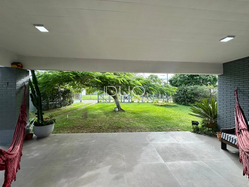 CASA EM XANGRI-LÁ: 18ª foto da galeria de imagens do imóvel