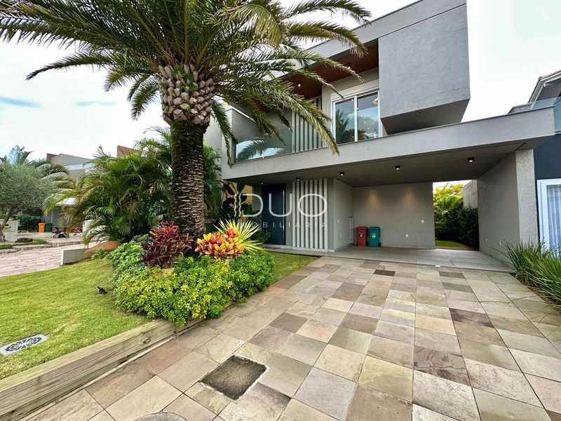 SOBRADO NO CONDOMÍNIO CONDADO DE CAPÃO