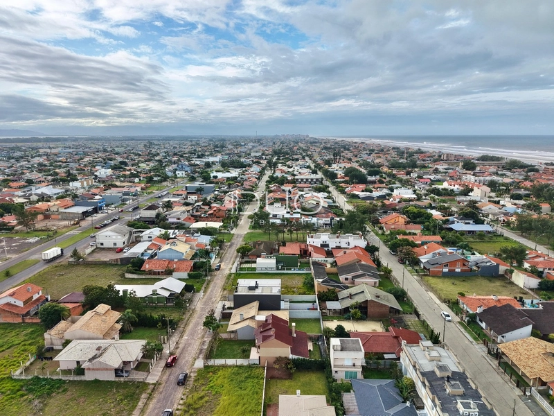 SOBRADO EM XANGRI-LÁ: 28ª foto da galeria de imagens do imóvel