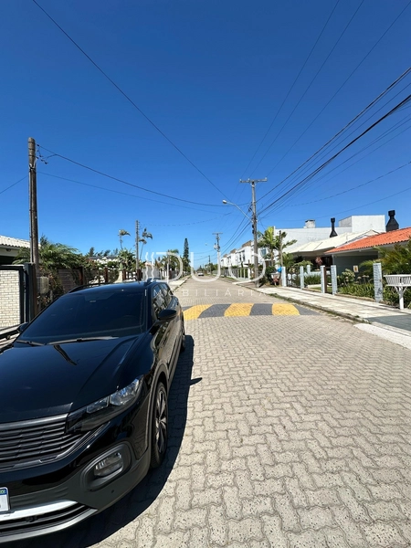 CASA EM XANGRI-LÁ: 22ª foto da galeria de imagens do imóvel