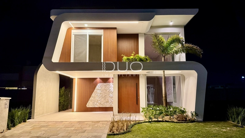 SOBRADO NO CONDOMÍNIO AMARE EM XANGRI-LÁ