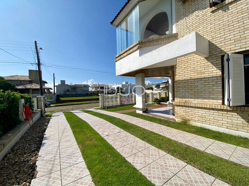SOBRADO NO CABURÉ EM XANGRI-LÁ: 3ª foto da galeria de imagens do imóvel