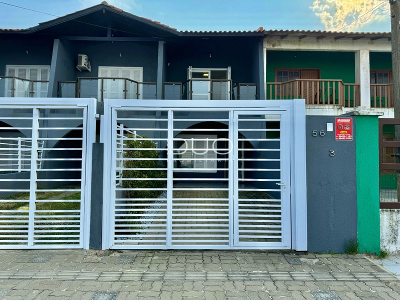 CASA BEIRA MAR NA PRAIA DE ATLÂNTIDA SUL: 2ª foto da galeria de imagens do imóvel