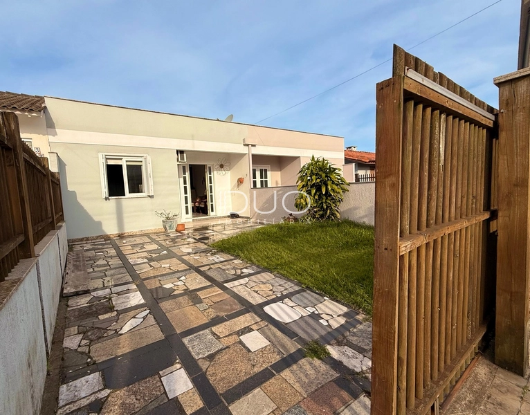 CASA NO CENTRO DE XANGRI-LÁ: 4ª foto da galeria de imagens do imóvel