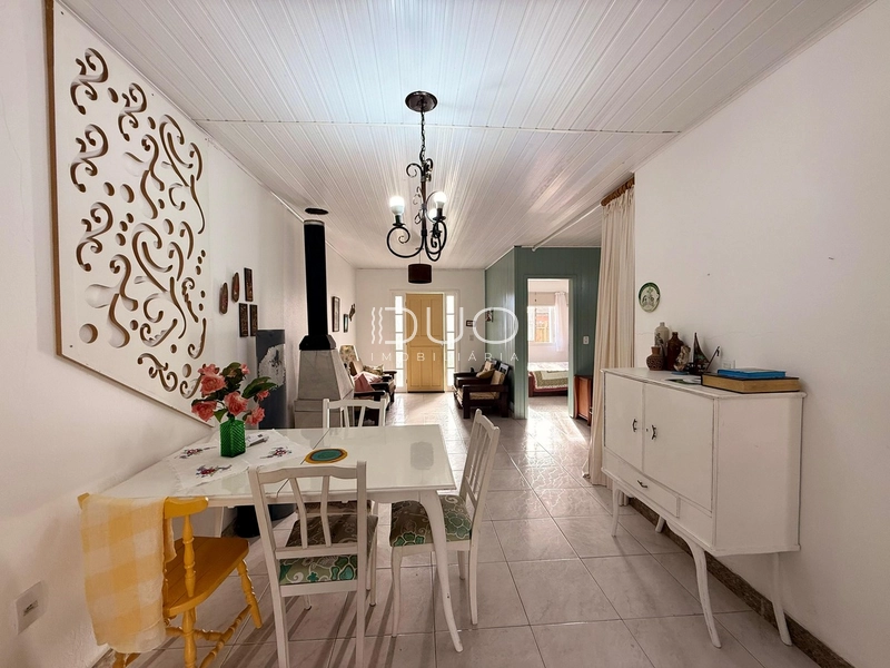 CASA NO CENTRO DE XANGRI-LÁ: 9ª foto da galeria de imagens do imóvel