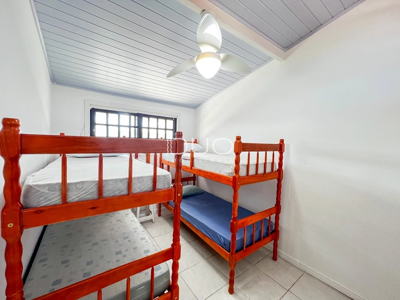 CASA NO CENTRO DE XANGRI-LÁ: 15ª foto da galeria de imagens do imóvel