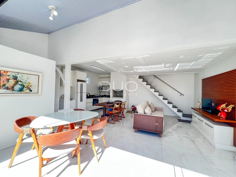 CASA NO CENTRO DE XANGRI-LÁ: 5ª foto da galeria de imagens do imóvel