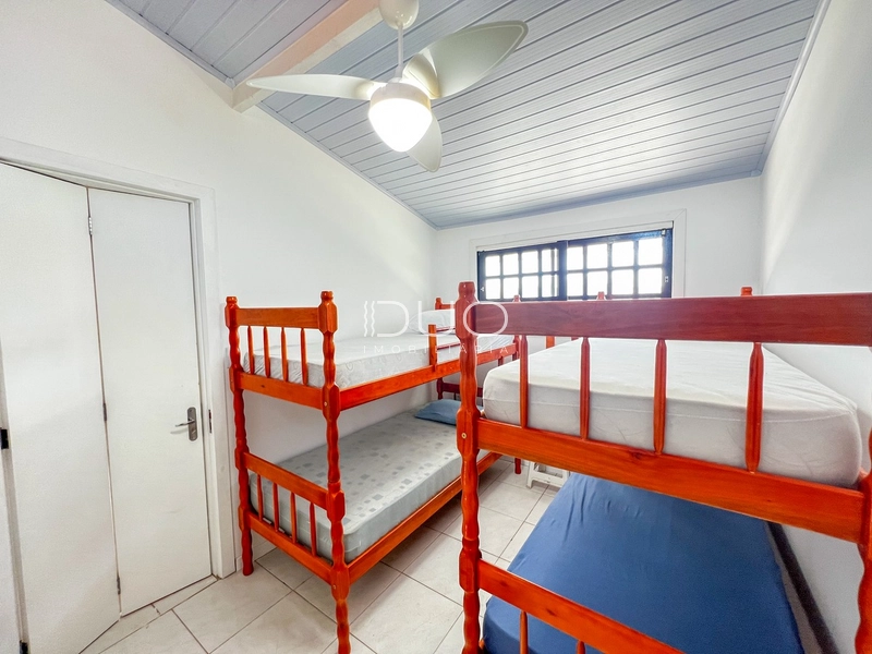 CASA NO CENTRO DE XANGRI-LÁ: 16ª foto da galeria de imagens do imóvel