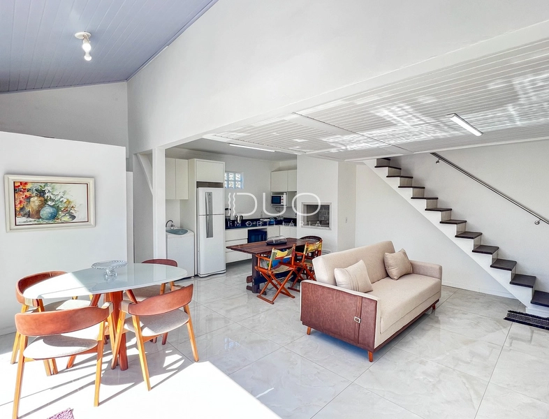 CASA NO CENTRO DE XANGRI-LÁ: 6ª foto da galeria de imagens do imóvel