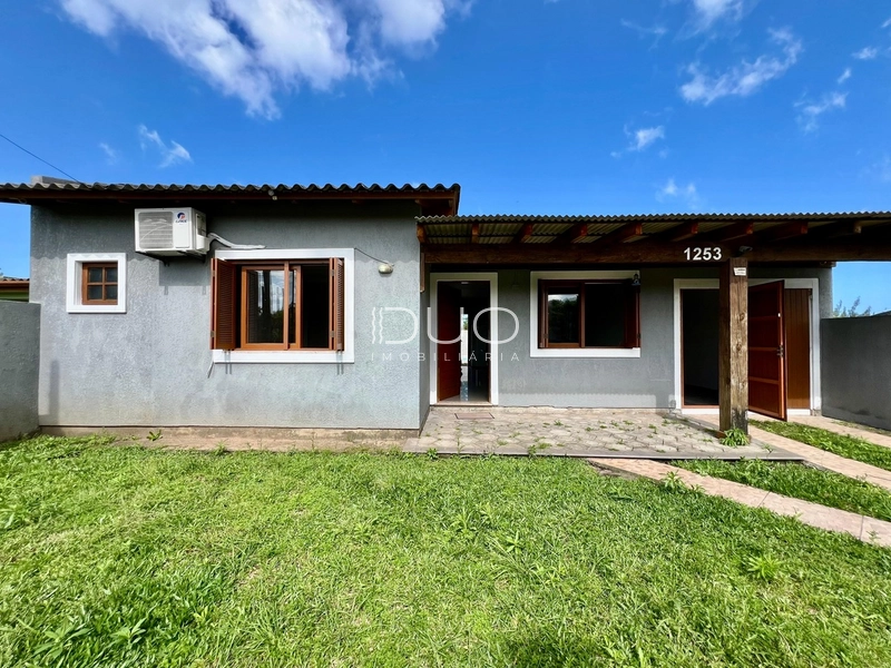 CASA NA PRAIA DE ATLÂNDIDA - SUL: 3ª foto da galeria de imagens do imóvel