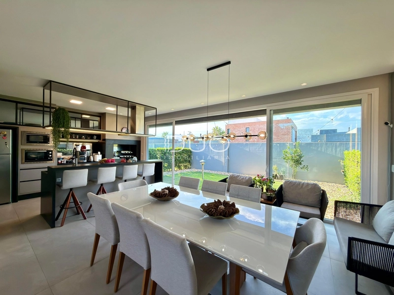 SOBRADO NO CONDOMÍNIO BLUE EM XANGRI-LÁ: 12ª foto da galeria de imagens do imóvel