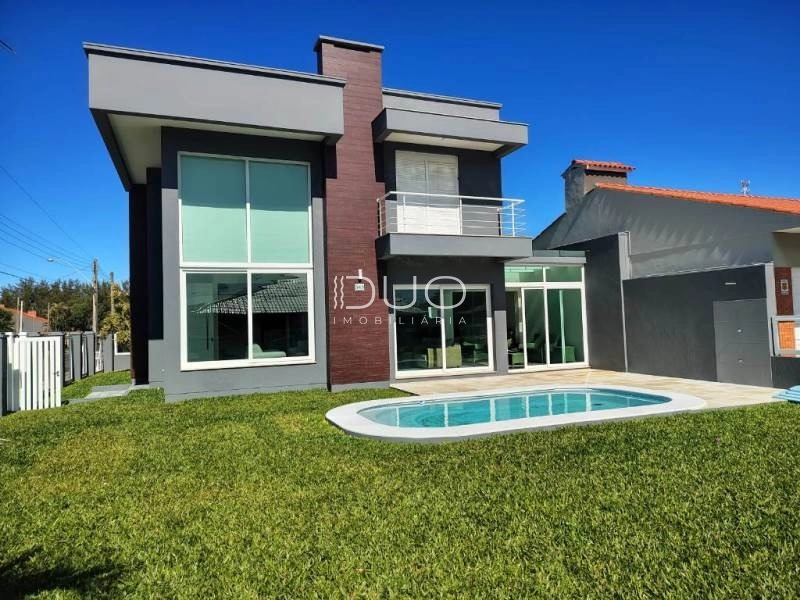 CASA NO CENTRO DE XANGRI-LÁ