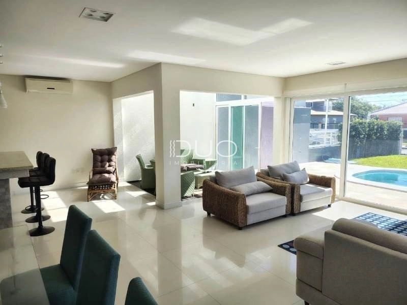 CASA NO CENTRO DE XANGRI-LÁ: 8ª foto da galeria de imagens do imóvel