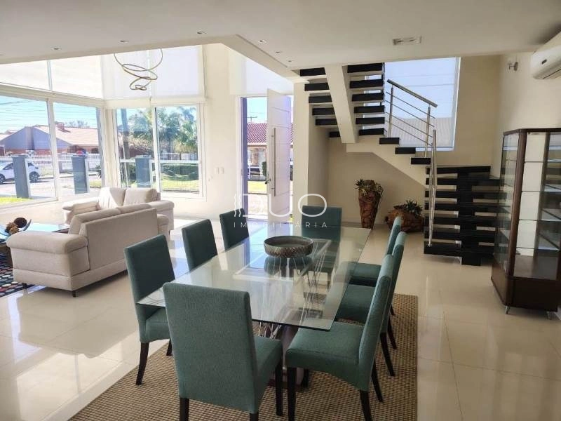 CASA NO CENTRO DE XANGRI-LÁ: 9ª foto da galeria de imagens do imóvel