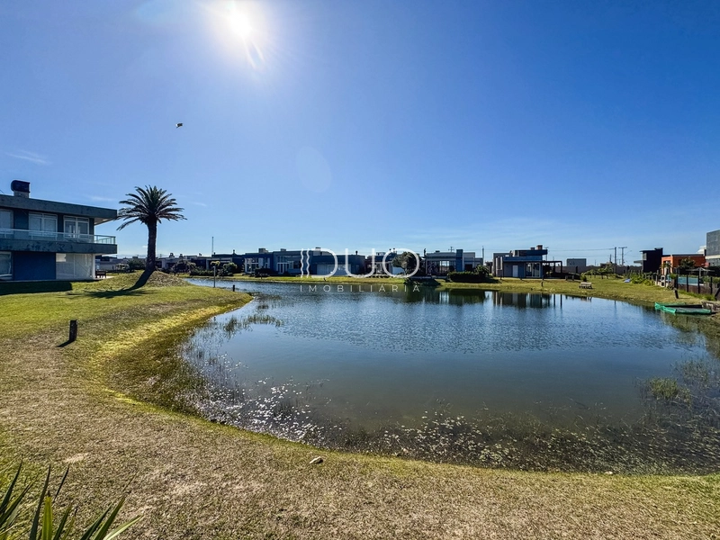 CASA NO CONDOMÍNIO RIVIERA EM XANGRI-LÁ: 41ª foto da galeria de imagens do imóvel