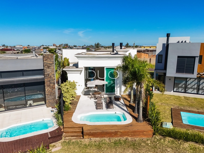CASA NO CONDOMÍNIO RIVIERA EM XANGRI-LÁ: 35ª foto da galeria de imagens do imóvel