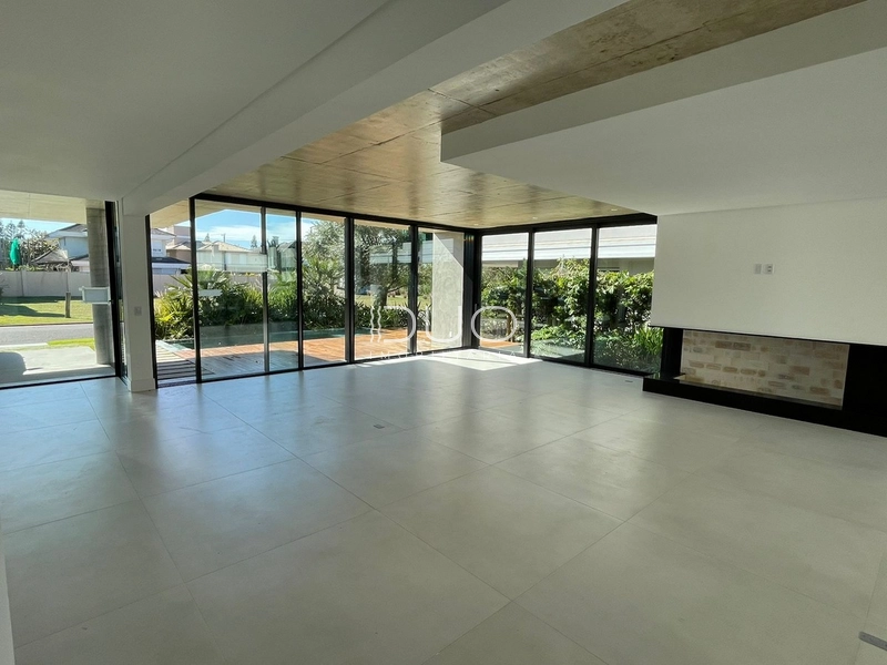 CASA NO CONDOMÍNIO PLAYA VISTA EM XANGRI-LÁ: 9ª foto da galeria de imagens do imóvel