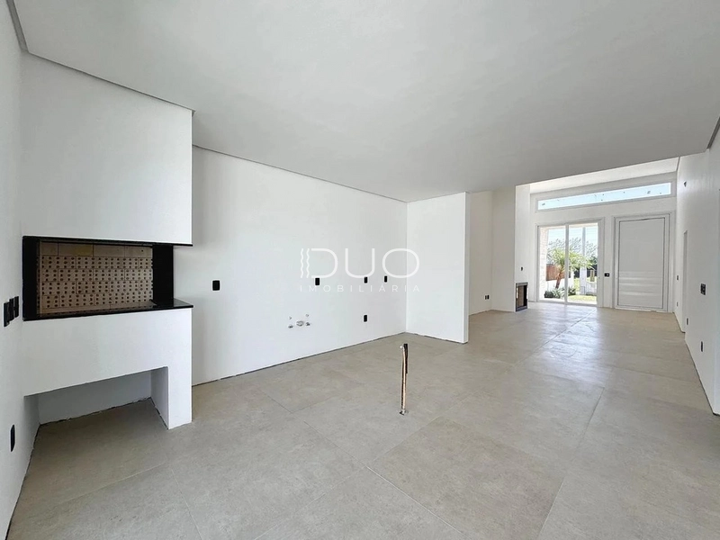 CASA EM XANGRI-LÁ: 9ª foto da galeria de imagens do imóvel